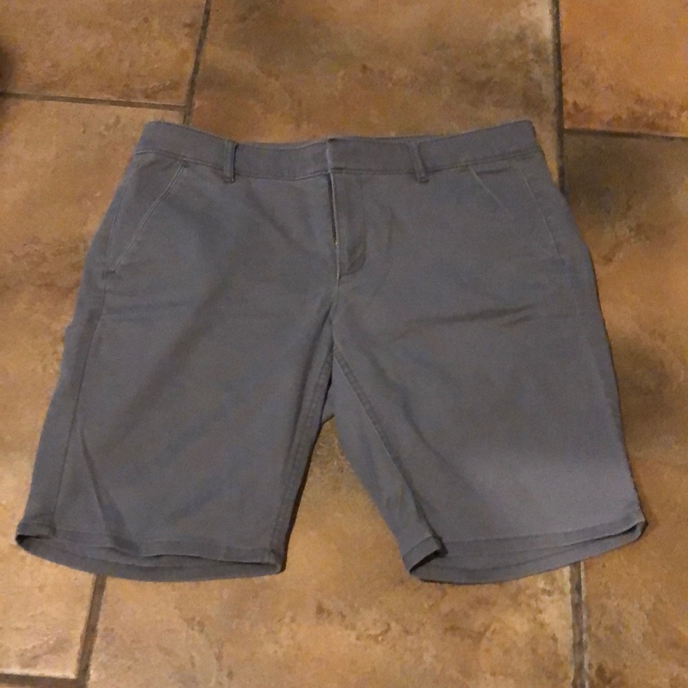 Loft gray shorts, missing the inside button